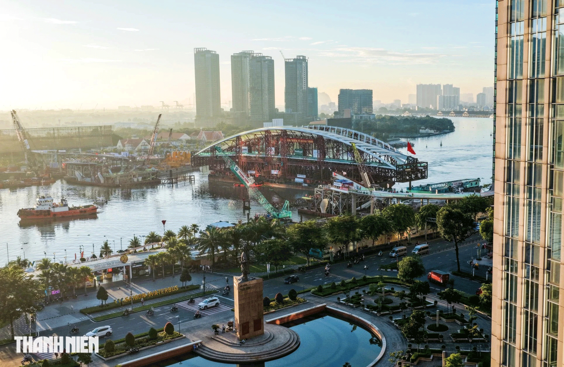 Hô Chi Minh-Ville mise sur l’accélération de grands projets d’infrastructure, notamment les lignes de métro et l’aéroport de Long Thanh, pour stimuler la croissance économique au dernier trimestre 2026. Photo: thanhnien.vn