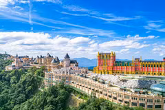 Le Sun World Ba Na Hills est un véritable « aimant » à touristes à Da Nang.