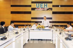 Lancement d'un rapport sur la situation macroéconomique de Hô Chi Minh-Ville