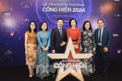 Les 18es Prix « Cống hiến » attribués à leurs lauréats