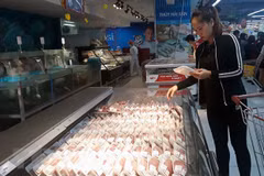 Alibaba et Baring Private Equity Asia investissent dans The CrownX
