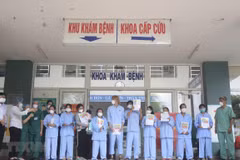 COVID-19 : 12 nouveaux patients guéris à Quang Ngai et à Da Nang 