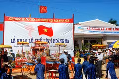 Culte à la mémoire des soldats en mission à Hoàng Sa