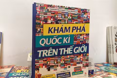 Traduction : Le Grand livre des drapeaux en vietnamien