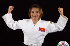La judoka vietnamienne Hoang Thi Tinh obtient un billet pour les Jeux Olympiques (JO) de Paris 2024. Photo: IJF