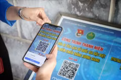 Scanner le code QR pour en savoir plus sur le site spécial national de la victoire de Xuong Giang. Photo: VNA
