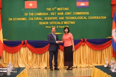 Vietnam et Cambodge cherchent des moyens de renforcer leurs relations bilatérales