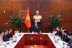Le PM Nguyen Xuan Phuc: déployer des mesures fortes pour lutter contre l'épidémie de COVID-19