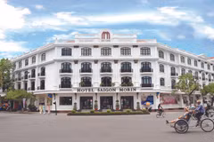 Promotions à l’occasion des 122 ans de l’hôtel Saigon-Morin