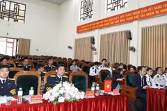 Colloque commun entre les forces navales vietnamiennes et japonaises 