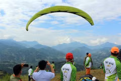 Activités sportives animées à la Semaine culturelle des rizières en terrasse de Hoàng Su Phi​