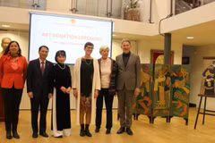 Une ancienne diplomate néerlandaise fait don de peintures au Musée des Beaux-Arts 