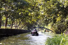 La Thaïlande développe le trafic fluvial pour résoudre les embouteillages à Bangkok