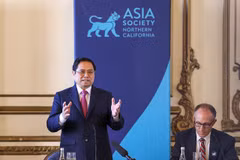 Le PM Pham Minh Chinh participe à un échange de vue sur l'innovation et l'entrepreneuriat