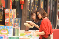 Présenter 1.000 livres dans la Journée nationale du livre et de la culture de lecture 2022 