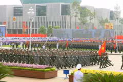 La grande parade militaire du 2 septembre