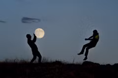 Des "photos uniques" avec la lune