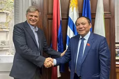Le Vietnam et l’Uruguay établissent une coopération substantielle dans les sports 