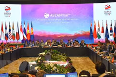 AMM-56 : le ministre des Affaires étrangères Bui Thanh Son participe à des réunions connexes
