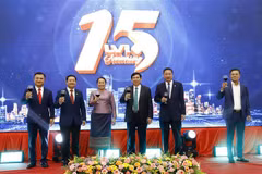 La Compagnie d'assurance Laos-Vietnam souffle ses 15 bougies