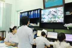 COVID-19 : Ho Chi Minh-Ville réactive la campagne de protection des groupes à risque