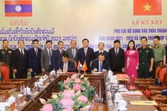 Les provinces vietnamiennes et lao renforcent leur coopération intégrale