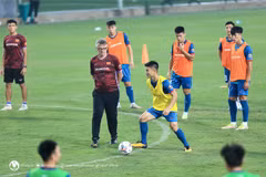 Football: un match amical entre le Vietnam et Hong Kong (Chine) se tiendra jeudi soir