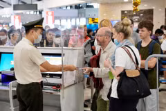 Forte augmentation du nombre de passagers à l'aéroport international de Noi Bai