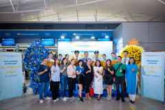 La compagnie aérienne nationale Vietnam Airlines a inauguré une ligne directe entre le Vietnam et les Philippines. Photo . VNA