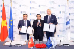  EVN et la BEI signent un protocole d'accord sur le développement énergétique durable