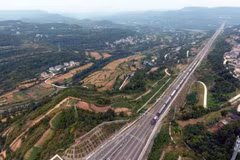 L'axe de fret routier et ferroviaire Asie du Sud-Est - Europe est ouvert