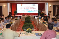 Forum sur la situation socio-économique du Vietnam en 2019 à Huê