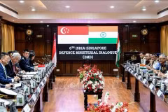 Lors du 6e Dialogue ministériel sur la défense Singapour et l'Inde. Photo : VNA