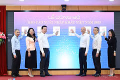 Publication du Rapport sur l'import-export du Vietnam. Photo: VNA