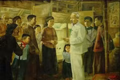 Exposition d’œuvres de plusieurs peintres célèbres sur le Président Ho Chi Minh