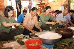  Sen Dolta: voeux des autorités d’An Giang aux Khmers