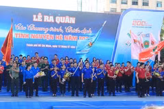 Les jeunes de Ho Chi Minh-Ville terminent une campagne d'été des jeunes volontaires