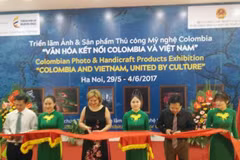 Exposition photographique et artisanale sur la Colombie
