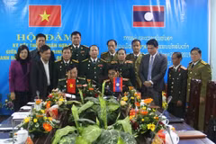 Les associations des anciens combattants de Thanh Hoa et de Houaphan main dans la main