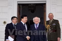 Le vice-Premier ministre Trinh Dinh Dung termine sa visite officielle en Irlande