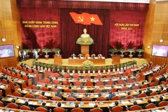 Ouverture du 5e Plénum du Comité central du Parti communiste du Vietnam (12e mandat)