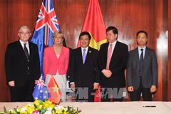 Le vice-Premier ministre Pham Binh Minh reçoit la ministre australienne des AE