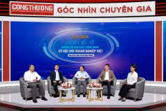 Débat "Transformation numérique pour une fabrication intelligente : opportunités pour les entreprises vietnamiennes". Photo: congthuong.vn