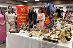Le stand du Vietnam à la foire. Photo: VNA