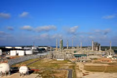 Petrovietnam vise à devenir un groupe national de l'industrie énergétique
