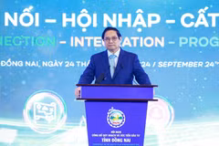 Le Premier ministre Pham Minh Chinh lors de la conférence d’annonce du plan directeur de la province de Dông Nai pour la période 2021-2030, avec une vision jusqu’en 2050 et de promotion des investissements, à Dông Nai, le 24 septembre. Photo: VNA