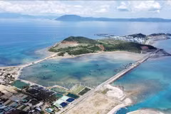  Une vision de la zone économique de Vân Phong, dans la province de Khanh Hoa. 