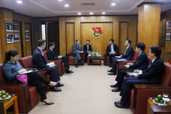 Intensifier la coopération entre les jeunes vietnamiens et français