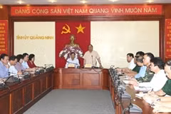 Le vice-PM Nguyen Xuan Phuc en tournée à Lang Son 