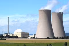Nucléaire: Vietnam et Russie promeuvent leur coopération